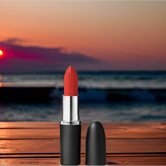 New "Lady Danger" MACximal silky matte lipstick - Picture 2 of 9